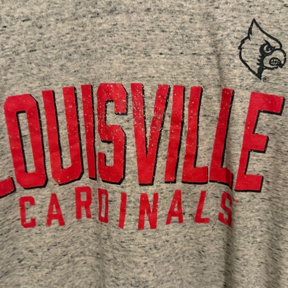Louisville Cardinals Gray long sleeve Hooded shirt - Picture 3 of 4